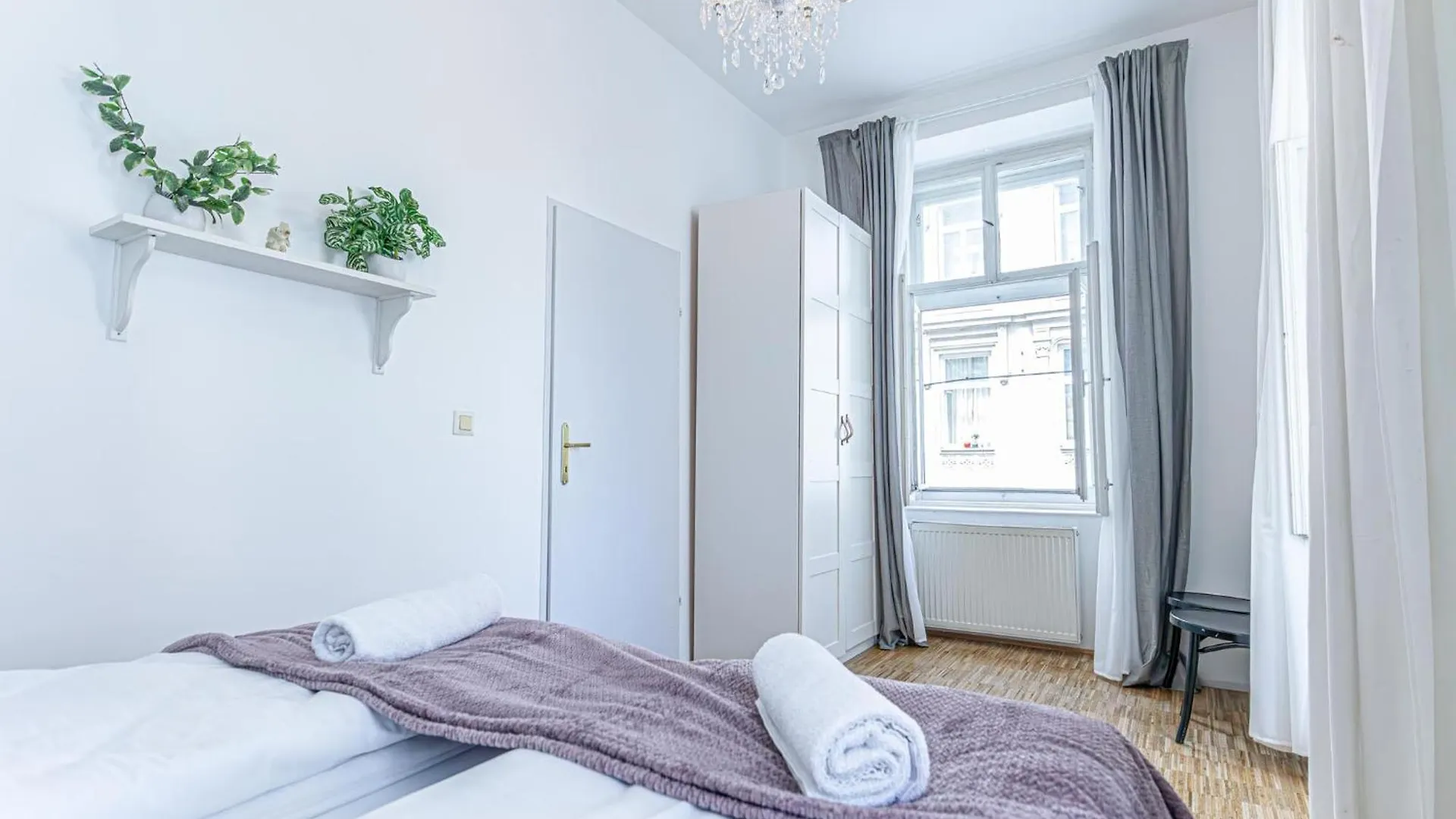 4 Stylish Apartments Suitable For Long Stays 비엔나 0*,