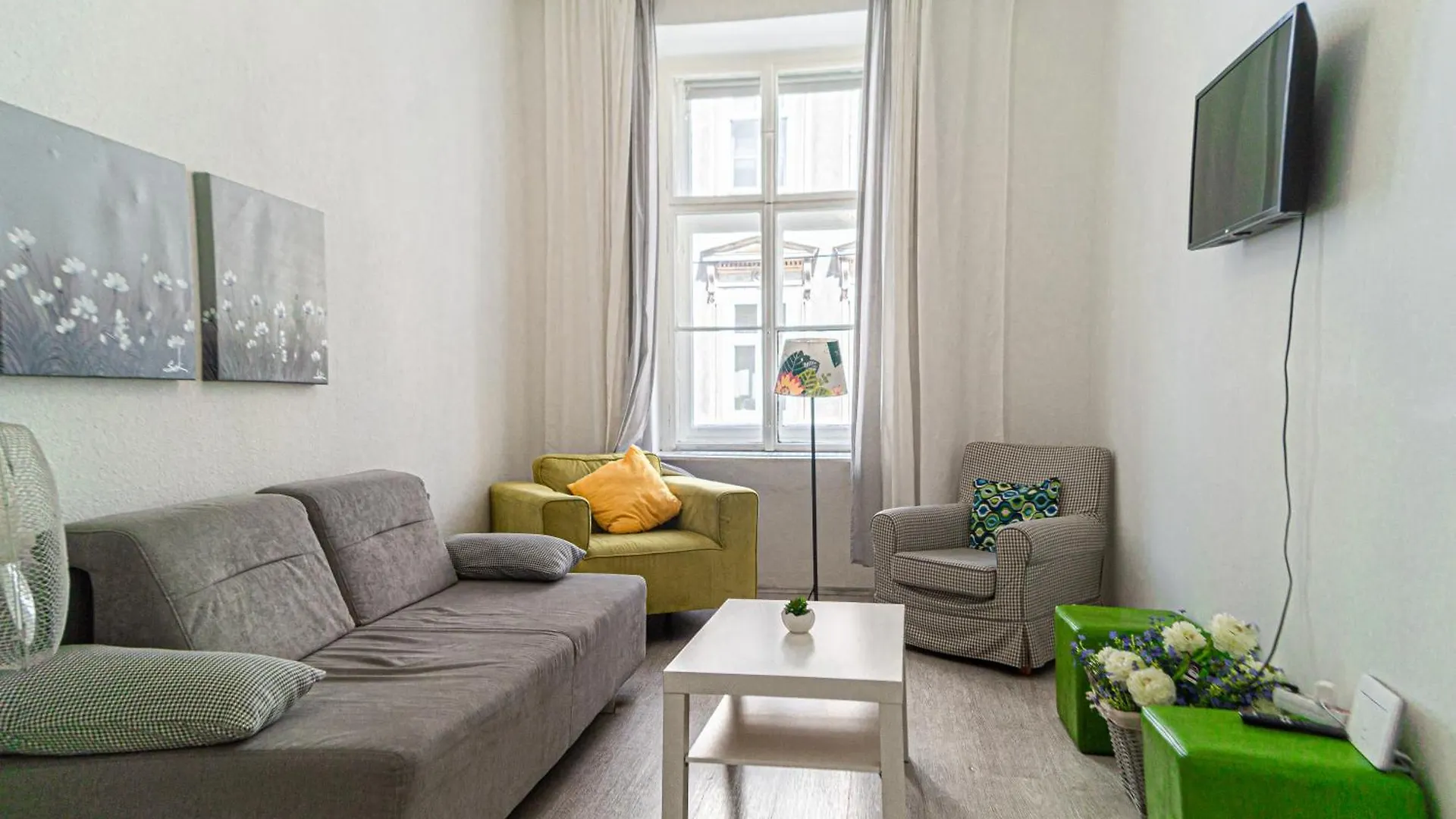 4 Stylish Apartments Suitable For Long Stays 비엔나