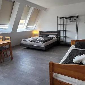 Tota Viena