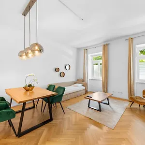 Chic Residences #suite 2 Apartmán