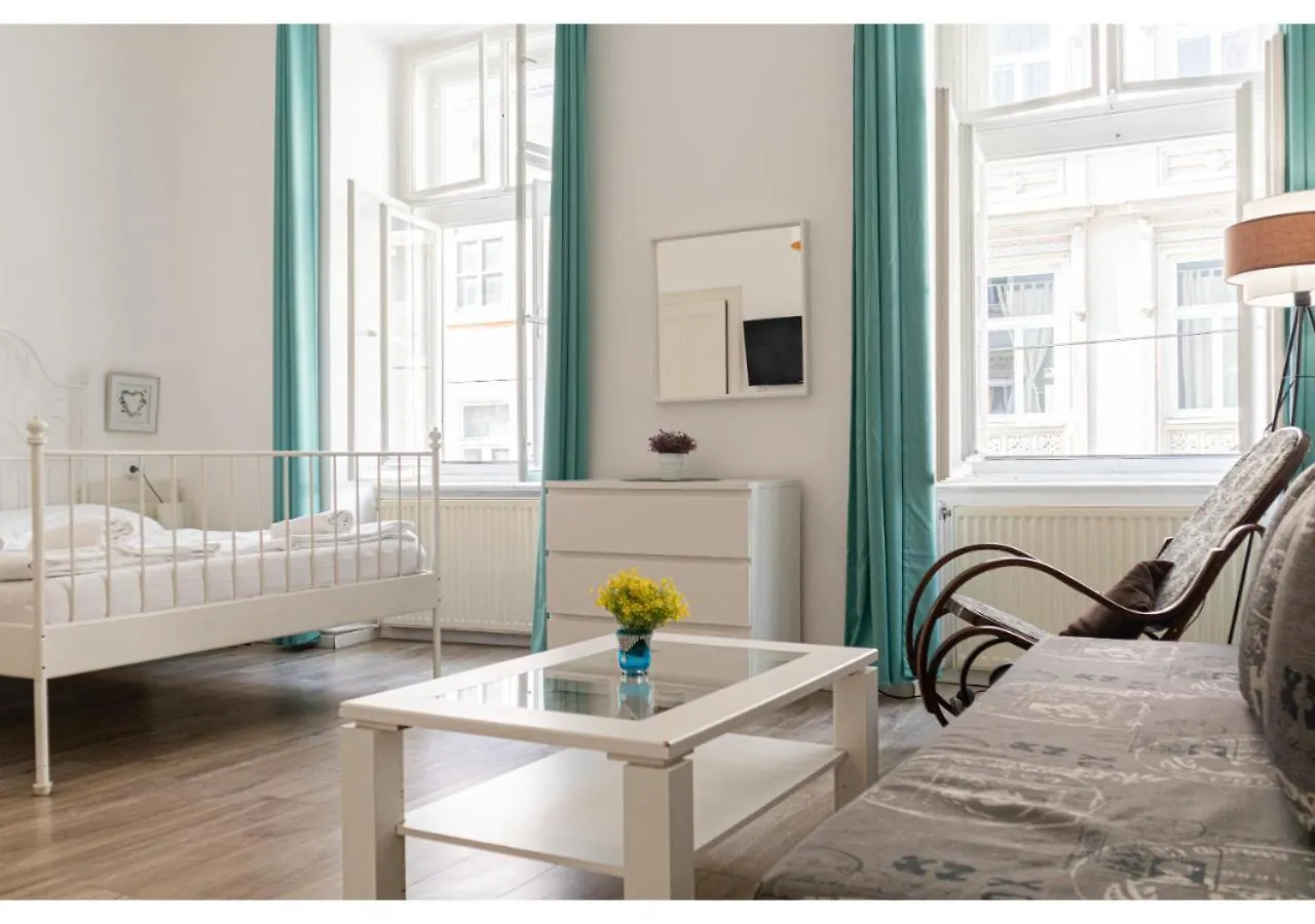 4 Stylish Apartments Suitable For Long Stays Vienna